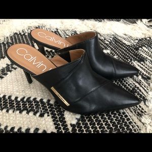 Calvin Klein Leather Mules NÉW Size 9